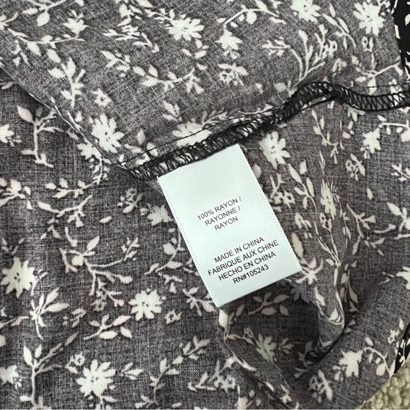 BOBEAU Front Tie Ruffle Button Tank - Picture 3 of 11